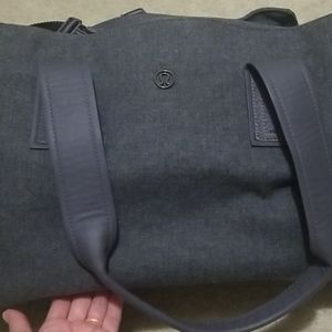 Lululemon bag